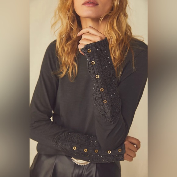 FREE PEOPLE Embroidered HOOKED ON YOU CUFF MockNeck Top NWT - Picture 2 of 7